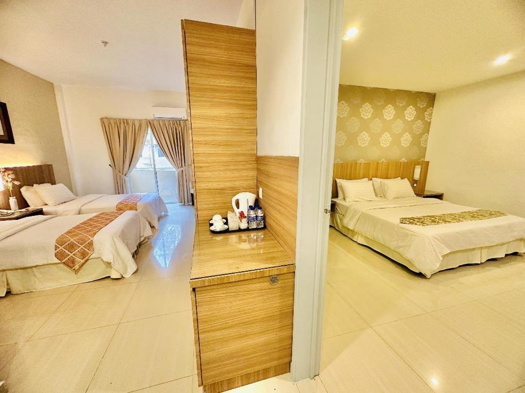 Rompin Beach Resorts Куала Ромпин Екстериор снимка